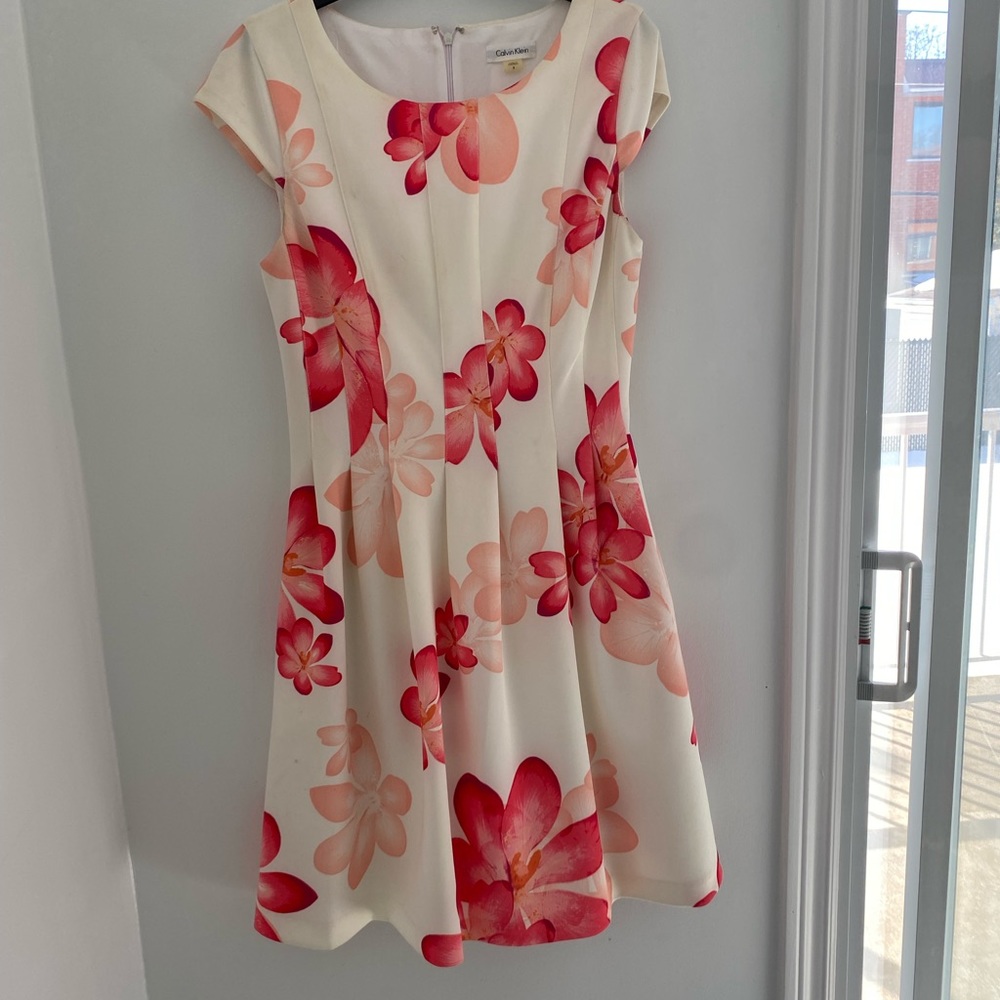 Calvin Klein spring floral dress size 8